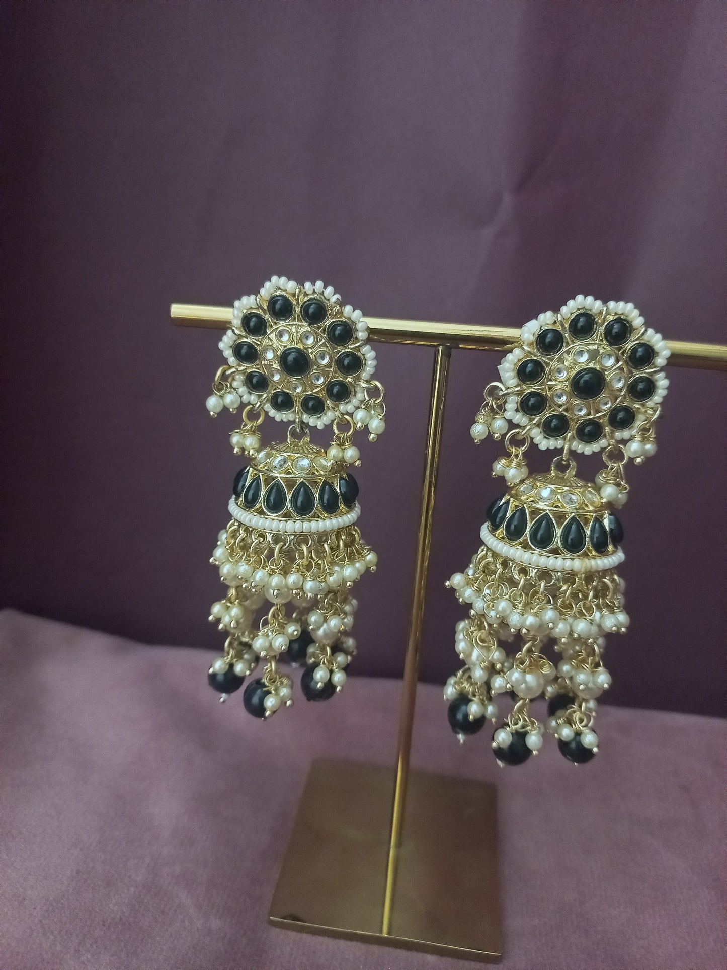 Inaya Meenakari Jhumki