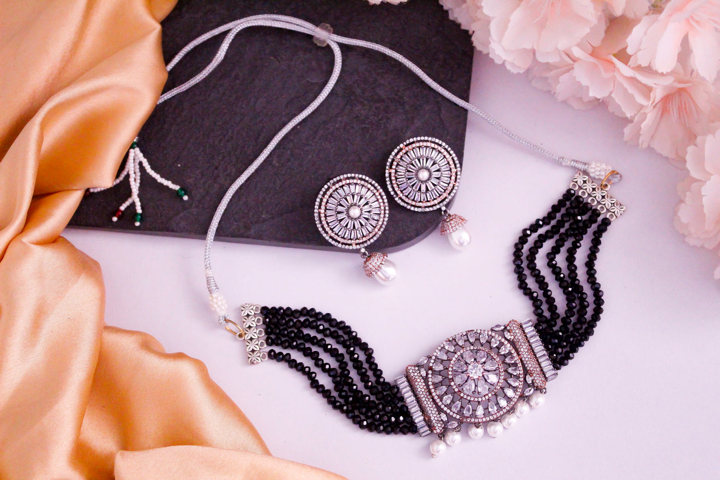 Black AD Necklace Set