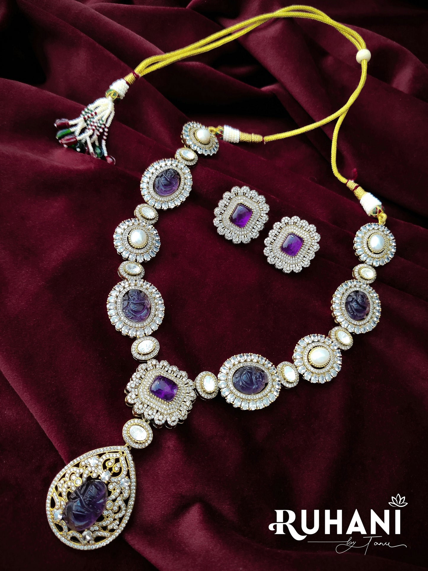 Diamond Stones Necklace