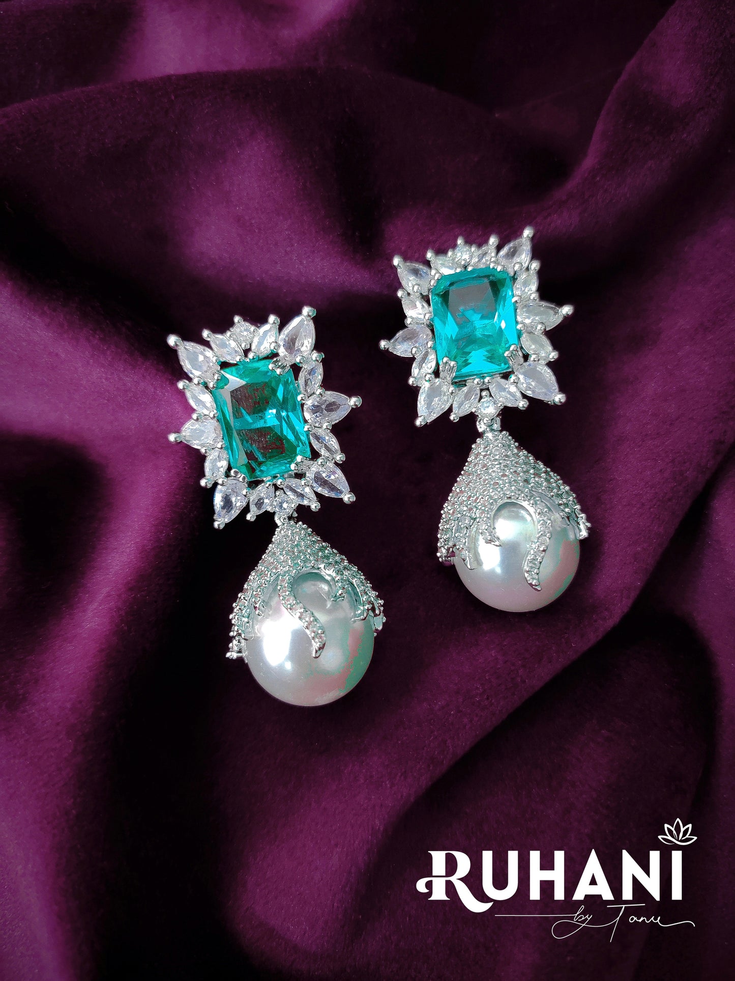 Pearl Coloured Stone Earrings