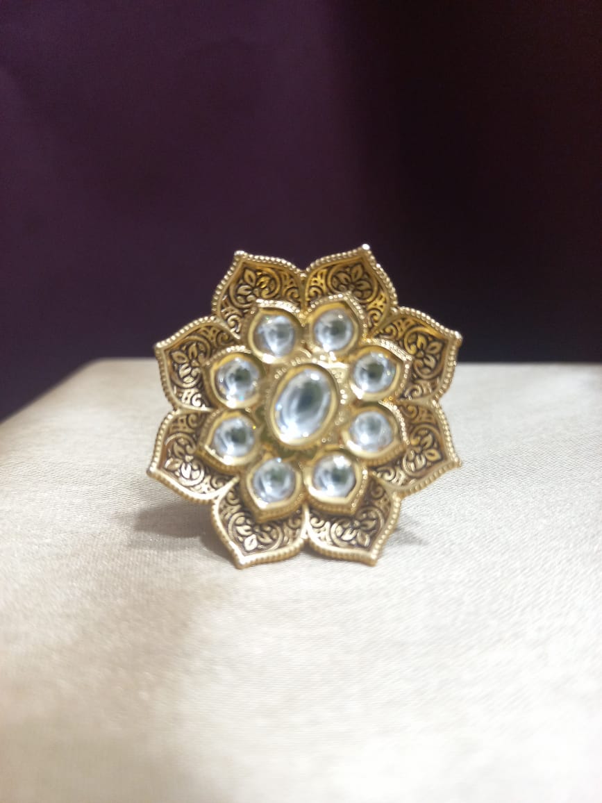 Kyara Kundan Ring