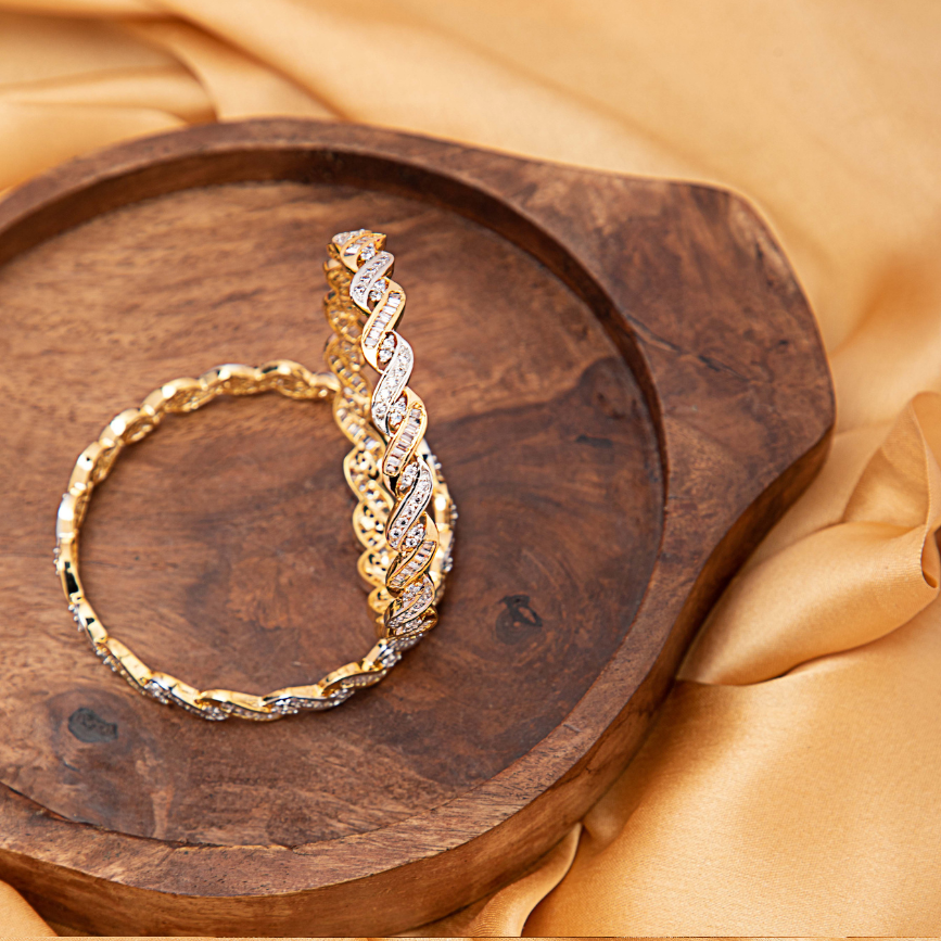 Eta American Diamond Bangle