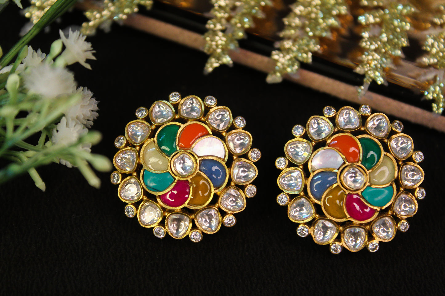 Saumya Multi Color Kundan Stud