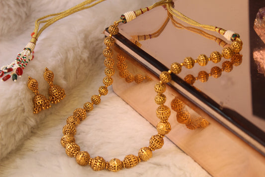 Amara Necklace