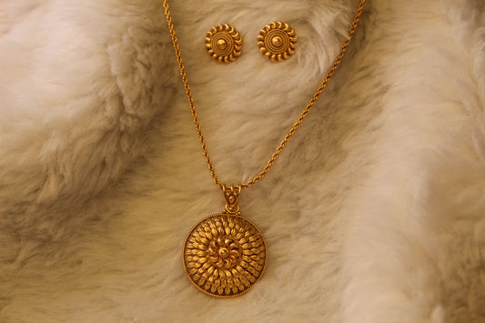 Aisha Pendant