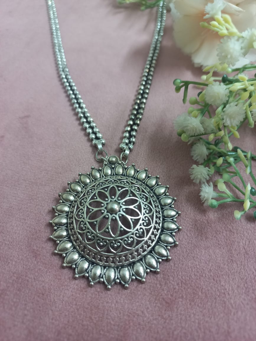 Maya Oxidised Neckpiece